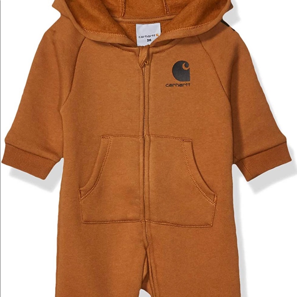 ISO THIS CARHARTT ZIP ONSIE HOODIE!!